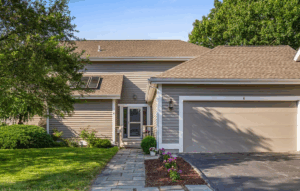 6 Pondside Ct in Stonington sold by Bridget Morrissey Realtor