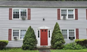 Best Real Estate agent in Ledyard sells 120 Gallup Hill Apt 4c